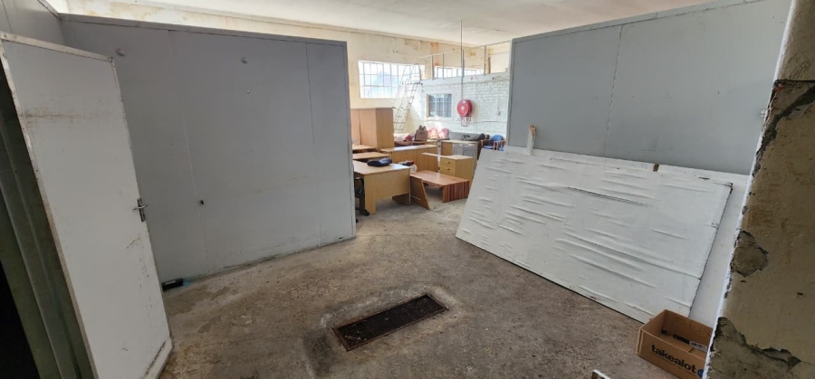 Commercial Property for Sale in Heathfield Western Cape